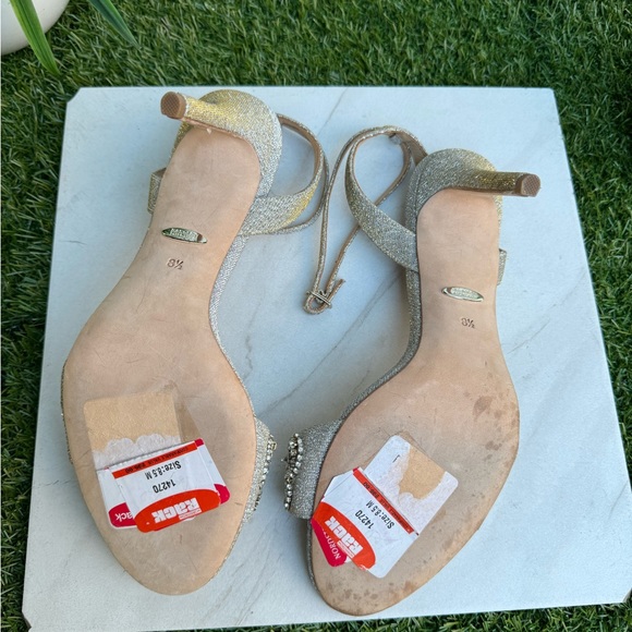 Badgley Mischka Women's Jen
Heeled Sandal embroidered size 8.5 - Picture 4 of 10